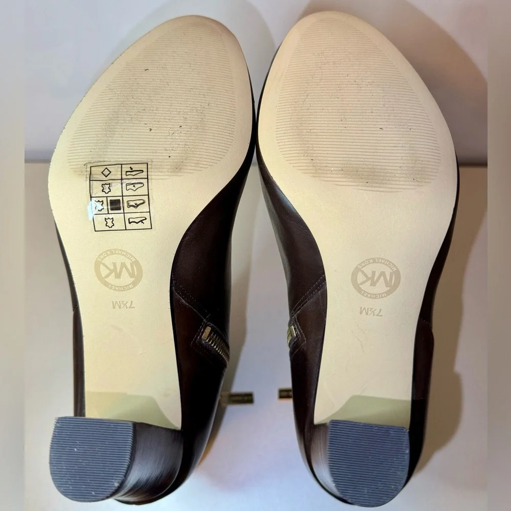 MICHAEL Michael Kors Guiliana Ankle Bootie  Chocolate Size 7 1/2 - Picture 9 of 12
